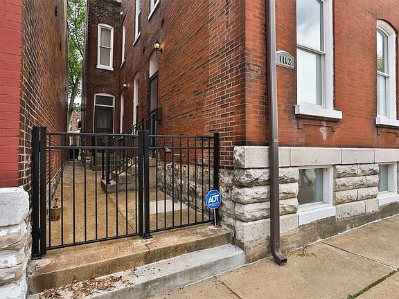 2nd image of 1102 Wyoming St