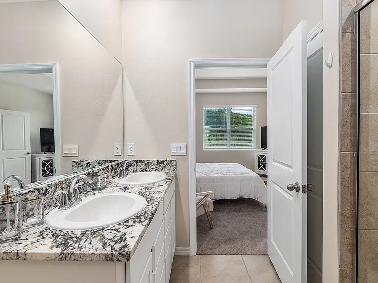 5389 NW 48th Pl — Photo 26