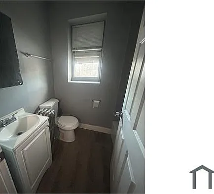 7901 S Phillips Ave #305 — Photo 3