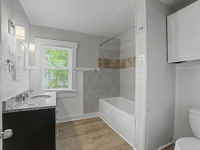 2600 Wayne Ave — Photo 15