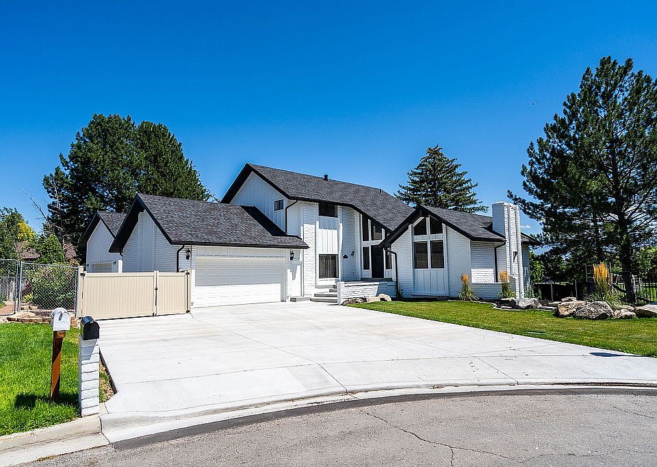 1st image of 4150 W Berridale Cir