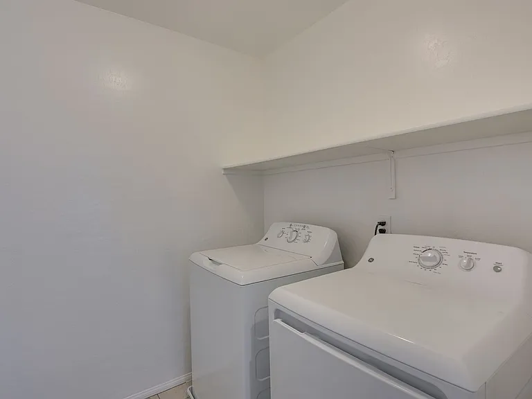 10768 Yarmouth Bay Ct — Photo 30