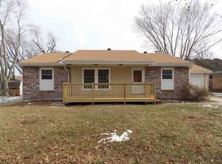 3322 SW James St, Topeka, KS 66614