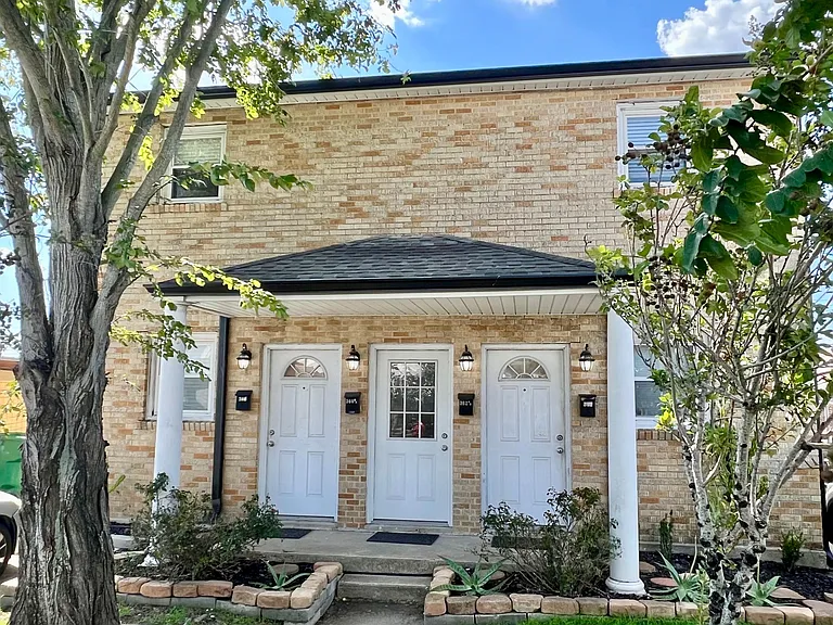 362 Brooklyn Unit 2 - Upstairs