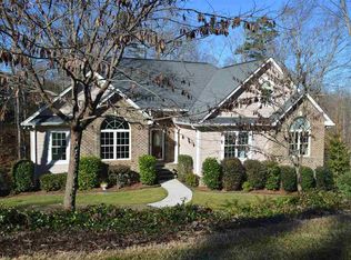 407 Woodridge Dr, Seneca, SC 29672