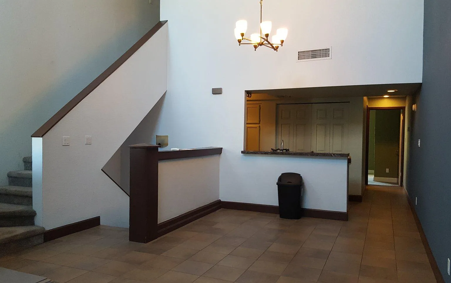2 bed, 1285 sqft, $2,425 — Photo 2