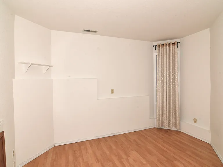 2739 Walker Ct SE — Photo 21