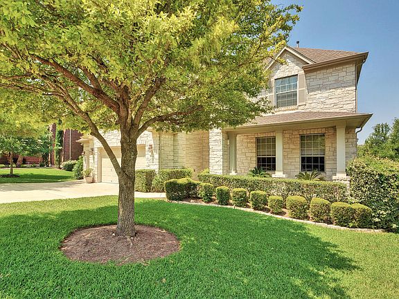 2nd image of 10208 Medinah Greens Dr