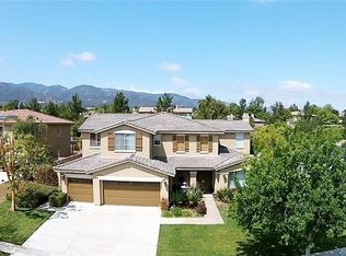 1552 Ambersweet St, Corona, CA 92881