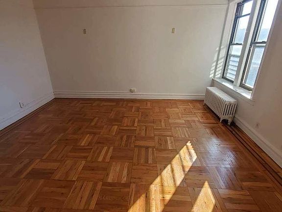 4th image of 45-26 44th St #F5