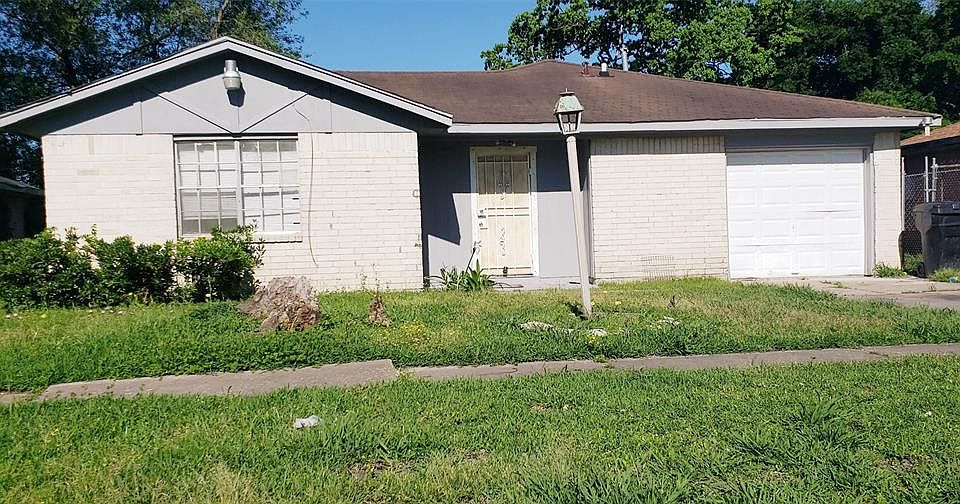 1st image of 12110 Sandrock Dr
