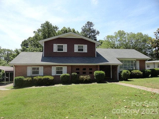 1st image of 303 Odell Dr