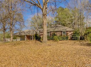 3310 Mayberry Landing Dr, Northport, AL 35473