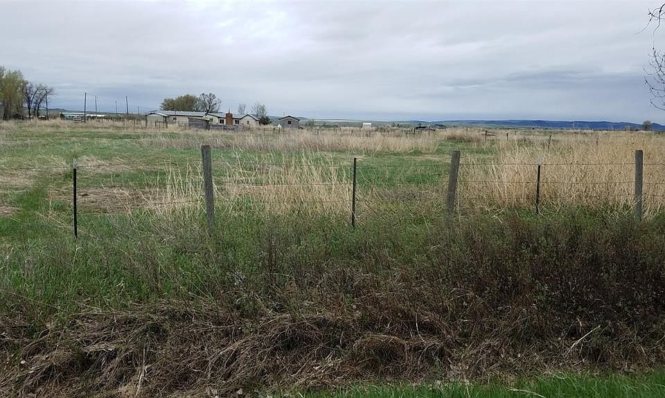 2nd image of 71 Sebena Rd