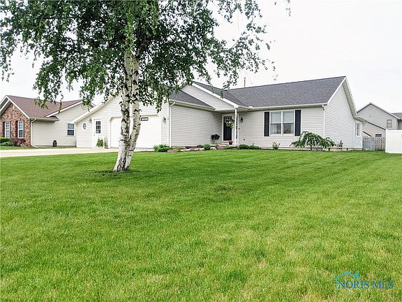 3rd image of 162 Union Place Dr