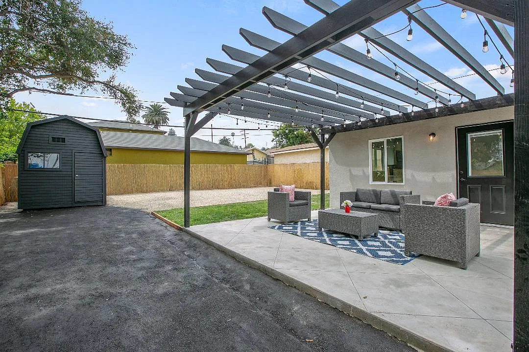 3533 El Sereno Ave — Photo 1