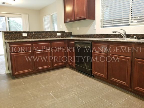 4th image of 6525 Cape Petrel St