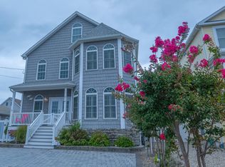 214 8th Ave, Seaside Heights, NJ 08751