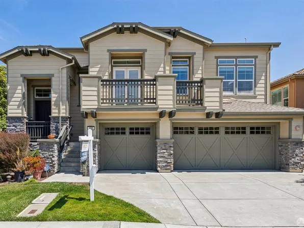 150 Elderberry Ln, Brisbane, CA 94005