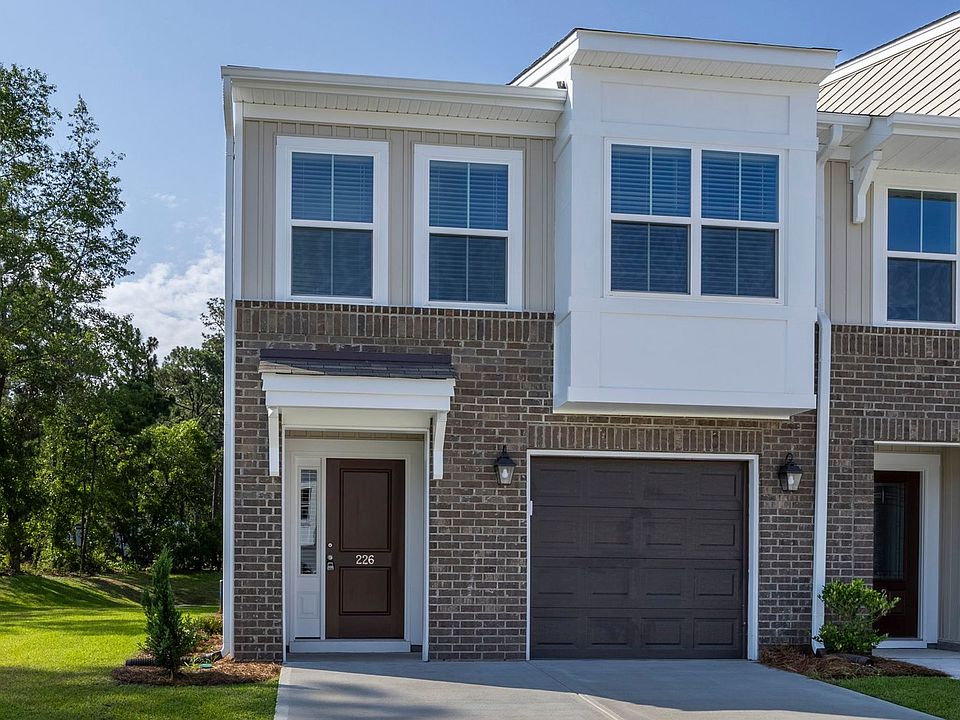 1st image of 226 Flatsedge Ct