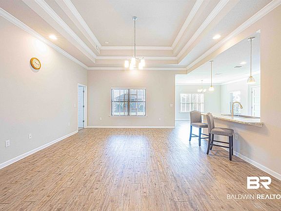 4th image of 9314 Pembrook Loop