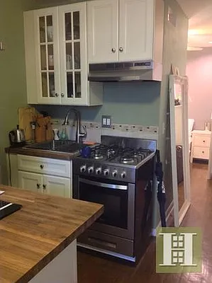 Rented by Halstead Real Estate | media 15