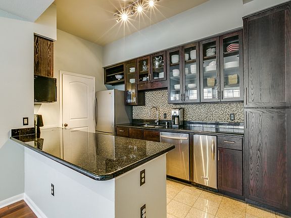 3rd image of 3225 Turtle Creek Blvd #442