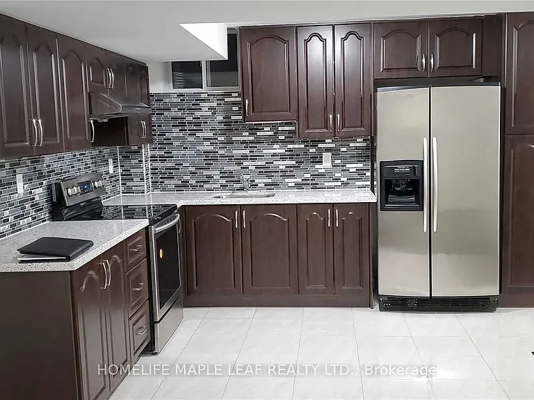 5 Gallucci Cres — Photo 3