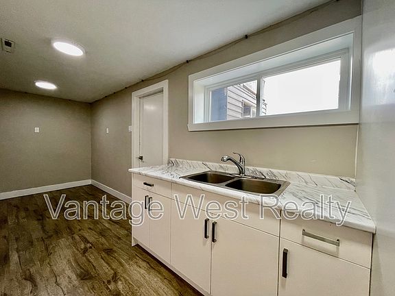 3rd image of 315B Prior Rd S