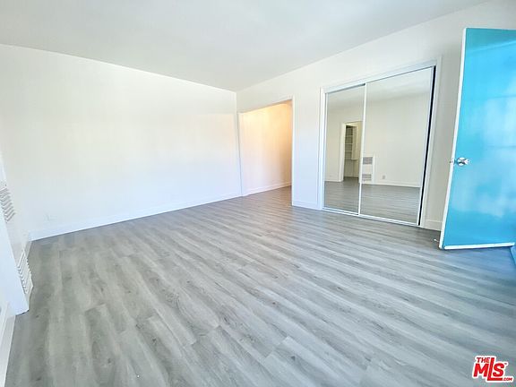 4th image of 1208 N Berendo St #22