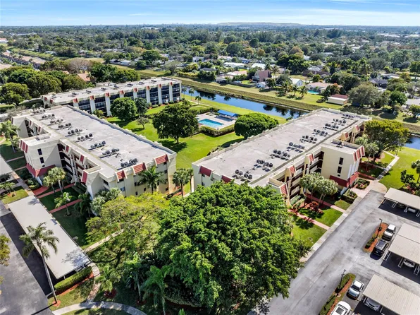 23345 Carolwood Lane #307, Boca Raton, FL 33428