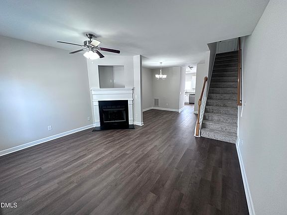 4th image of 116 Grand Springs Ct