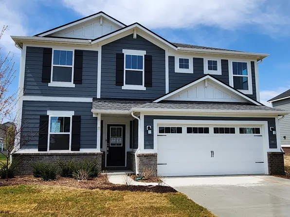 8898 Alexander Ridge Dr, McCordsville, IN 46055