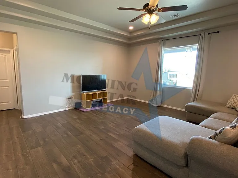5950 Big Jim Dr — Photo 5