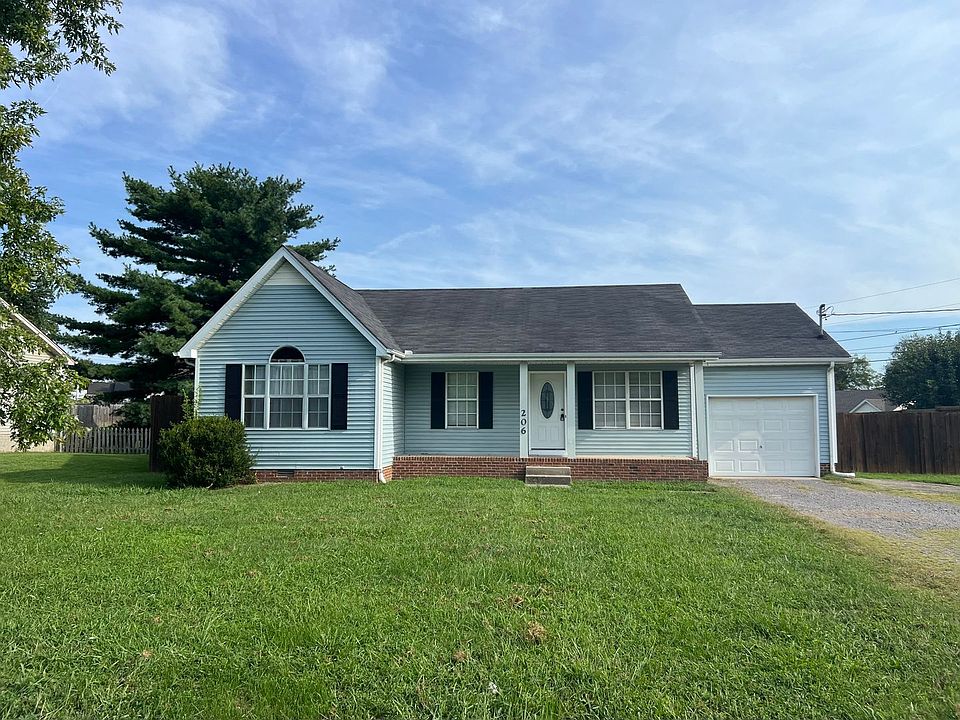1st image of 206 Vernon Traylor Dr
