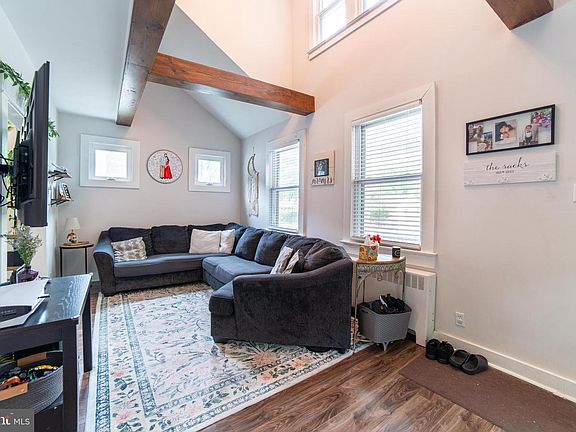 3rd image of 513 Shadyside Ave