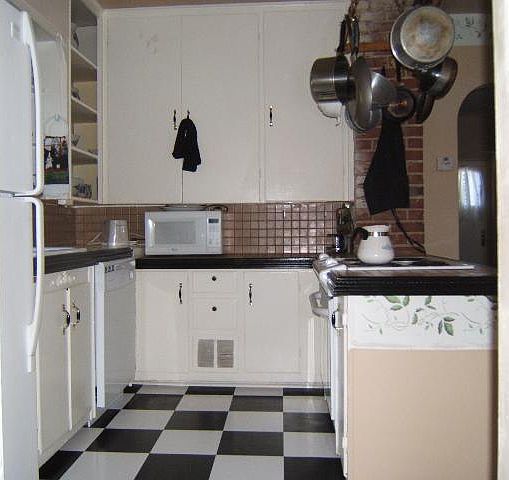 2nd image of 503 E Roosevelt Ave