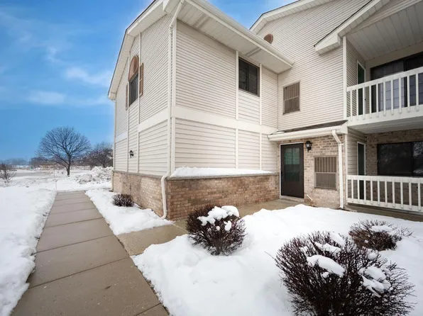 7409 98th AVENUE #K, Kenosha, WI 53142