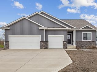 545 NW Rosemont Dr, Waukee, IA 50263