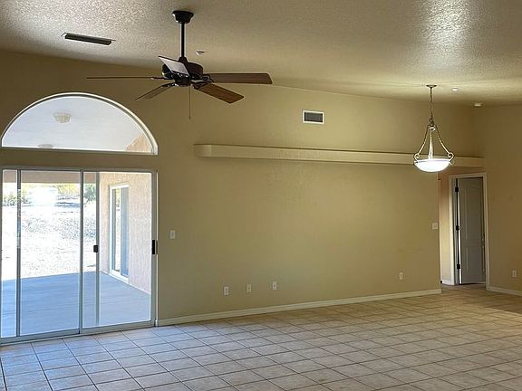 4th image of 1300 Vaquero Dr Unit 101