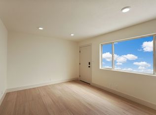 5250 14th Ave APT 2, Sacramento, CA 95820