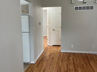 864 S 45th St #866, Lincoln, NE 68510