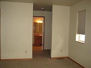 4th image of 1103 Biehl Dr