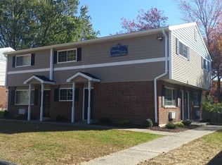 38 Stonewall Ln, Waterbury, CT 06705
