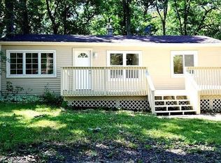 309 Locust St, Lake In The Hills, IL 60156