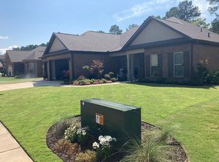 14063 Leafmore Dr SE, Huntsville, AL 35803