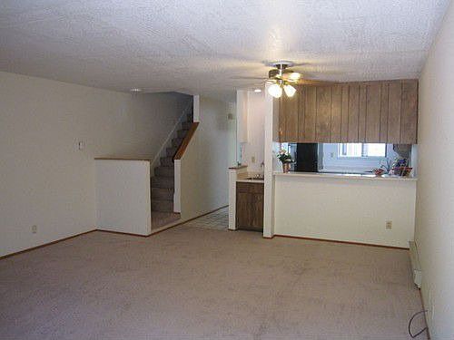 4th image of 2636 Teal Ln