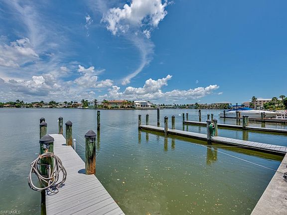 5th image of 3300 Gulf Shore Blvd N APT 216