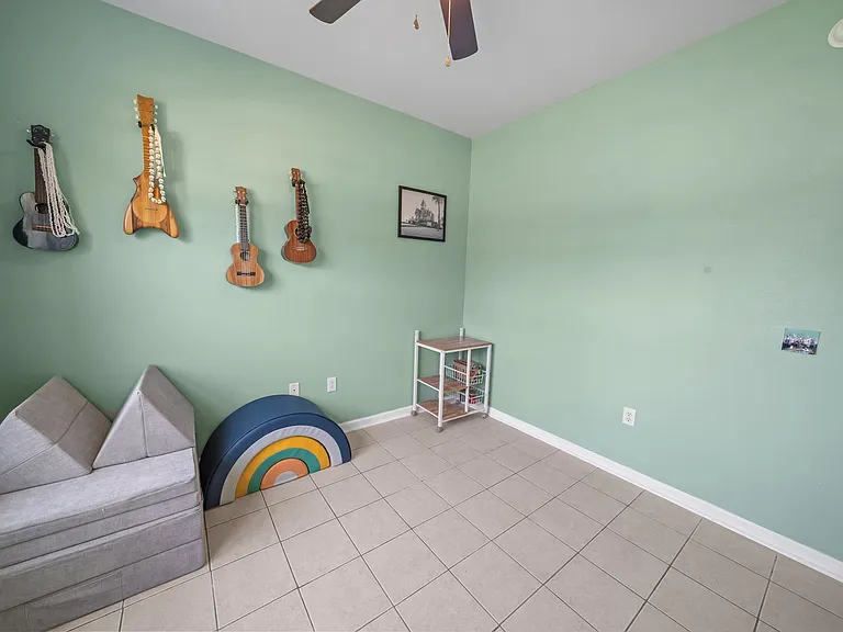 217 Antigua Pl — Photo 24