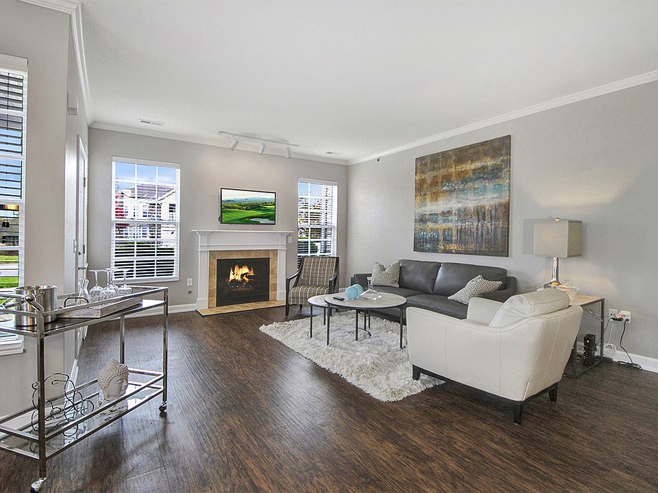 1st image of 330 Stone Falls Dr SE #366204
